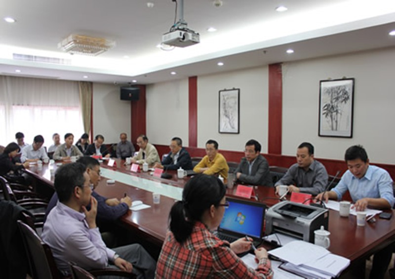 2015年省级现代化农业产业（农业产业化引导）省级项目实施方案审核会在宁召开