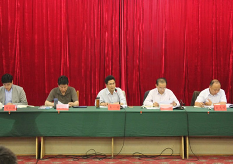 省农村产业指导中心主任参加渠北地区整体帮扶调研