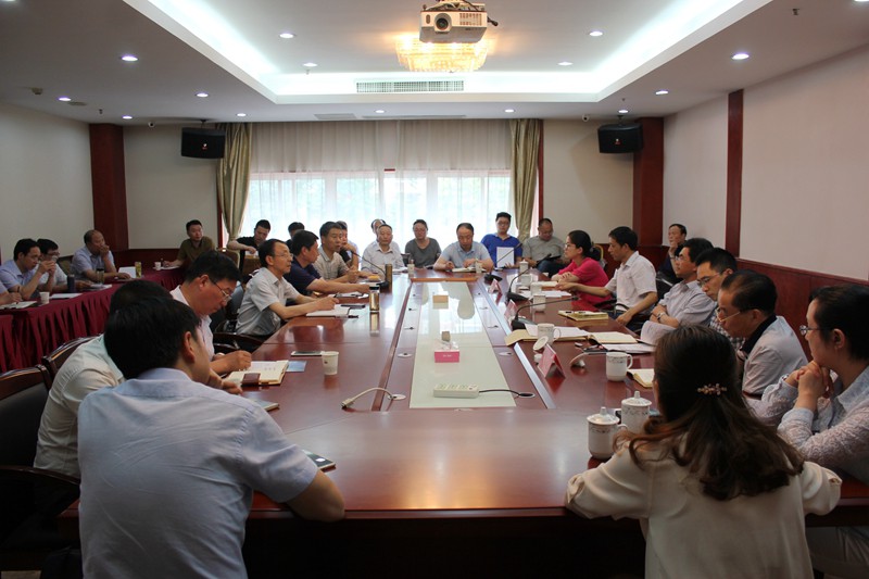 省农村产业指导中心参加农业面源污染综合治理试点和农村大型沼气工程项目推进会