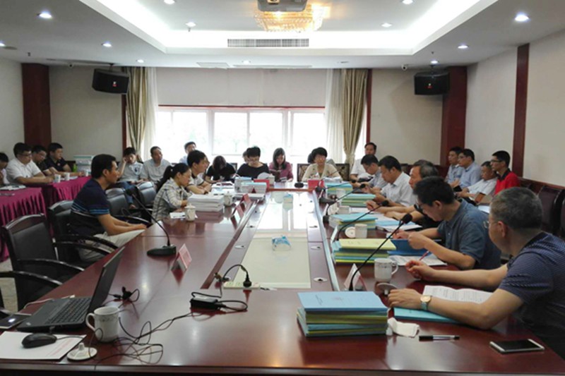 省农村产业指导中心召开2018年中央畜禽粪污资源化利用项目实施方案审核会