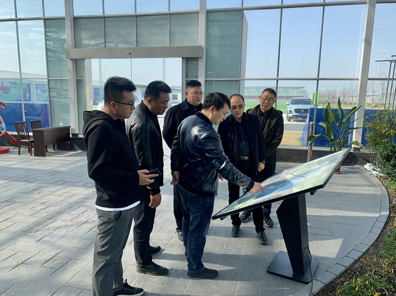 中心课题组赴盐城市亭湖区国家农村产业融合发展示范园创建前期调研